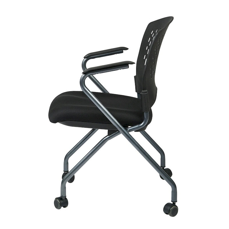 Chaise pliante de luxe avec dossier enveloppant en plastique ventilé